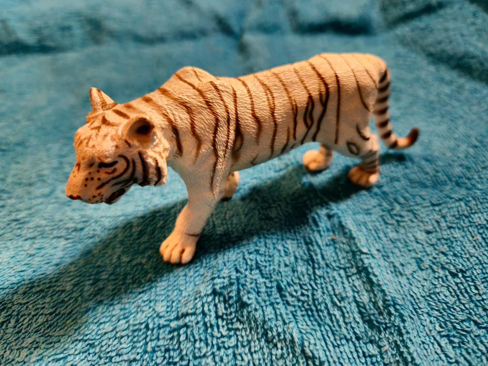 Figurka Sleich biały tygrys