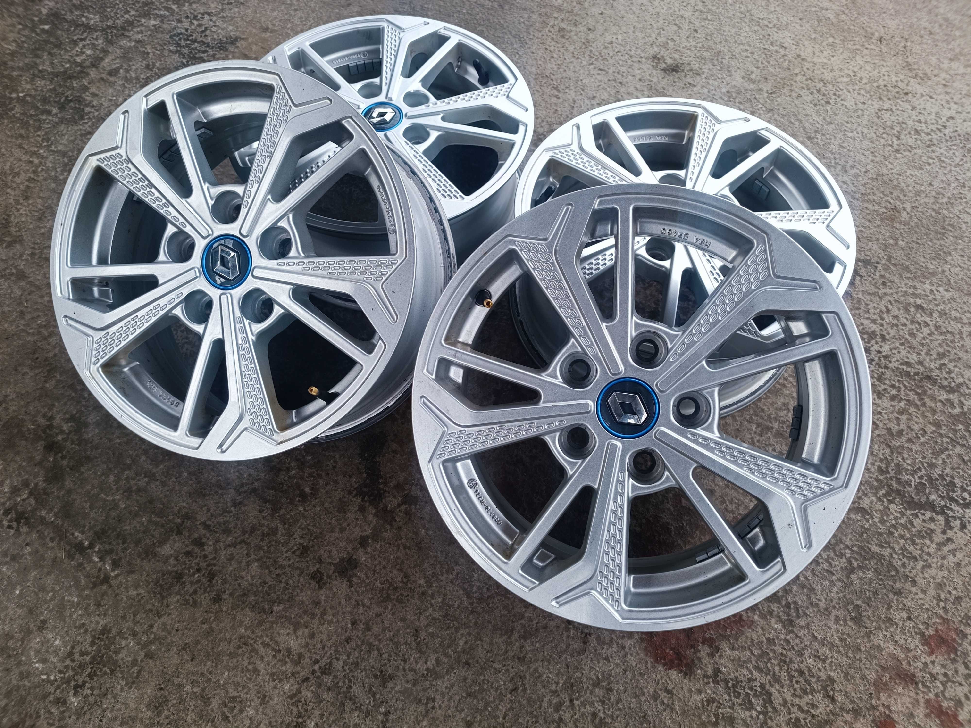 Renault Zoe felgi 15'' 5x114,3 ET40 6j - czujniki TMPS ciśnienia