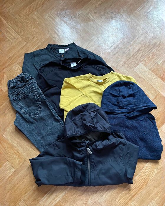 Набір речей 5 років джинси кофта