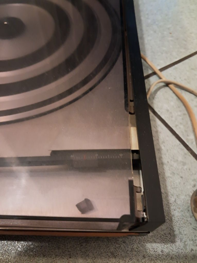 Gramofon Bang & Olufsen Beogram 2200