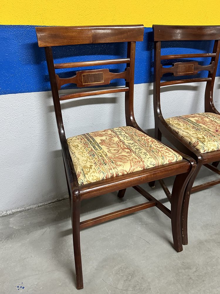 Conjunto de 4 cadeiras de sala antigas