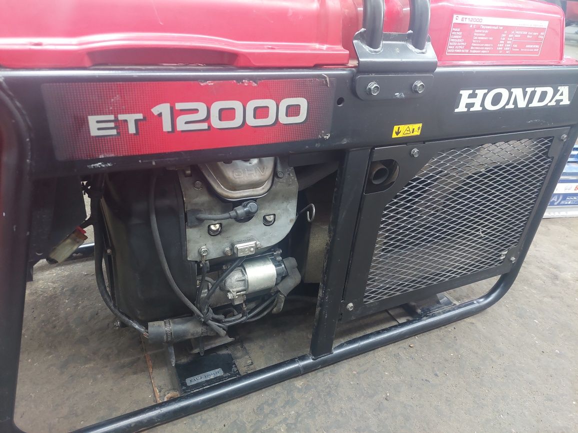Бензогенератор Honda 12000 (9КВТ)