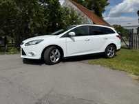 Ford**focus**1.6**2012**