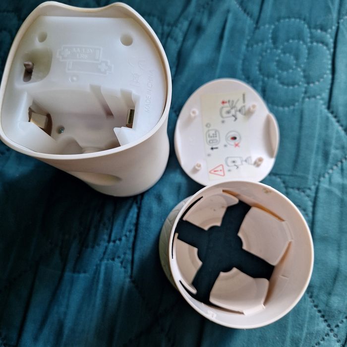 Aparat do odświeżania pomieszczeń