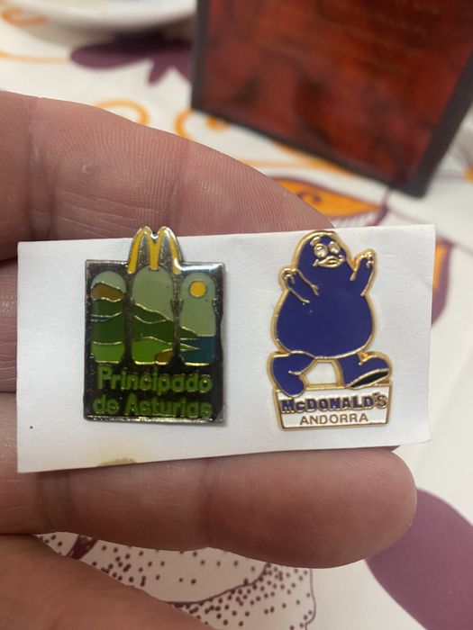 Pins McDonalds em excelente estado