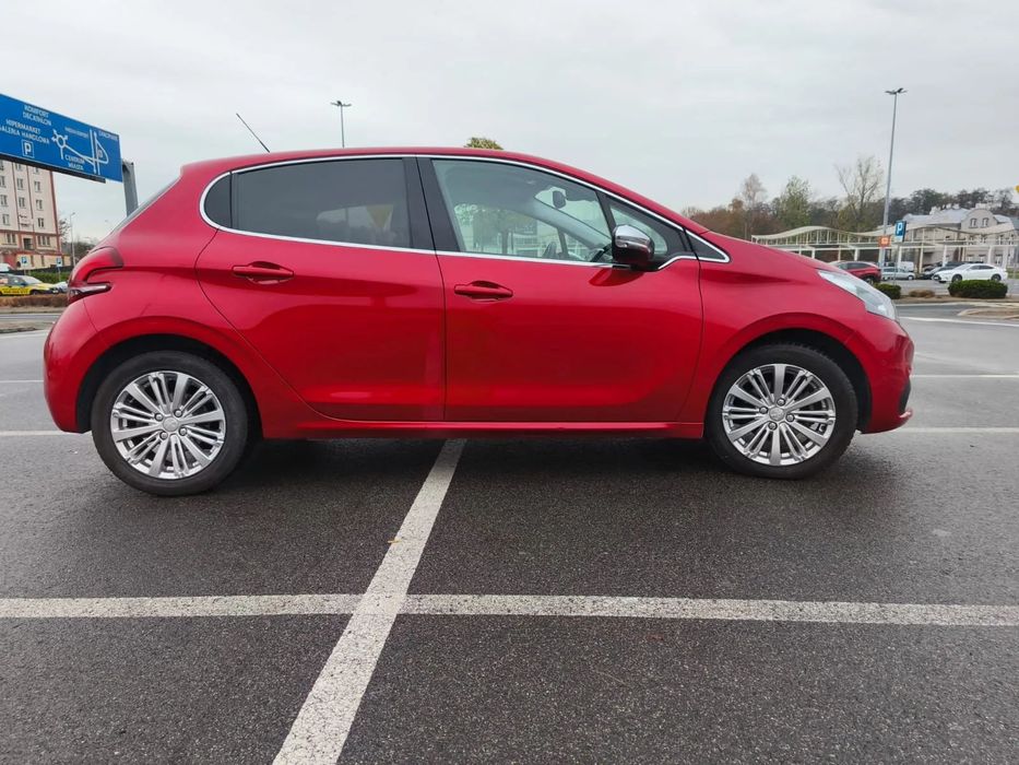 Peugeot 208 Stan bardzo dobry, skrzynia biegów 6-biegowa