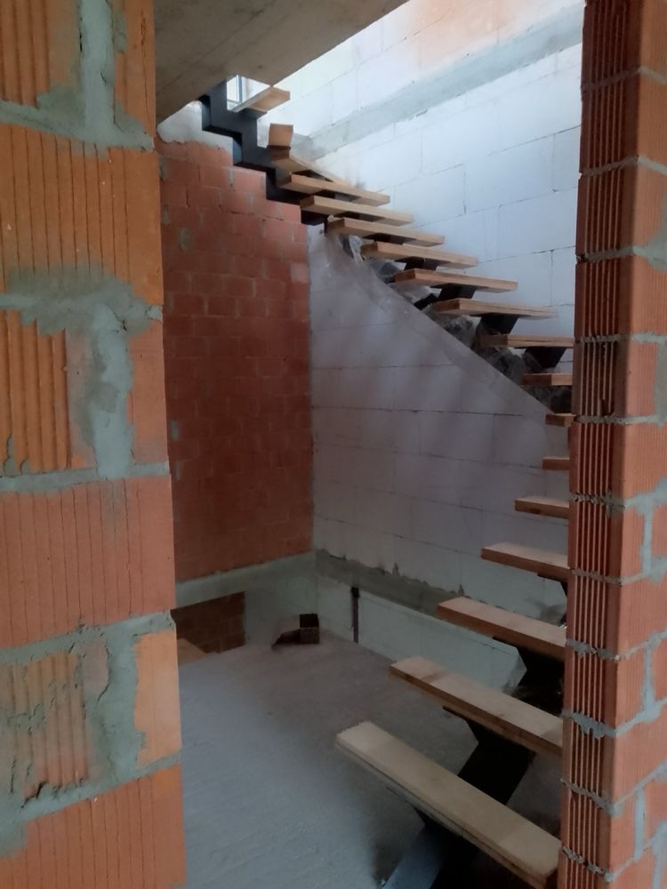 Без комісії! Великий дуплекс з терасами, мінімальне оформлення. Газ!