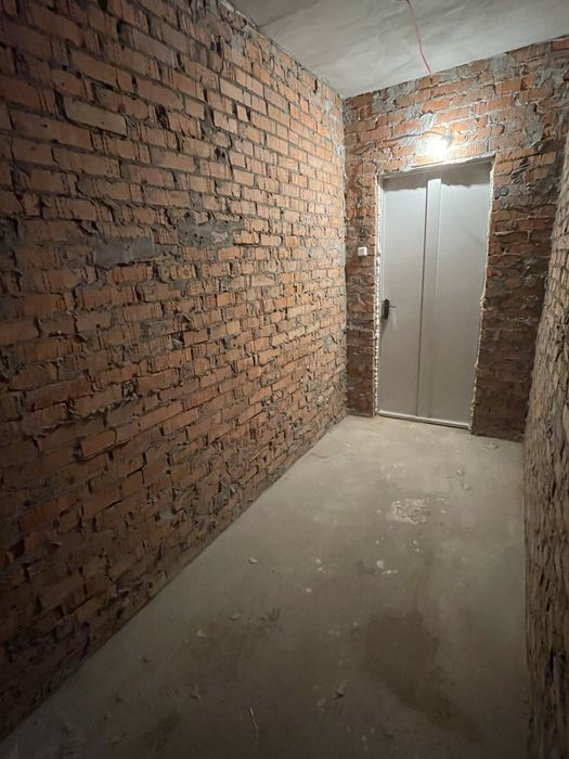 Продаж/оренда Комора Кладовка Яскравий Сімʼї Кульженків Калнишевського