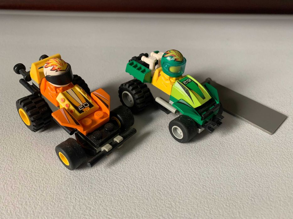 LEGO 4594: Maverick Sprinter & Hot Arrow