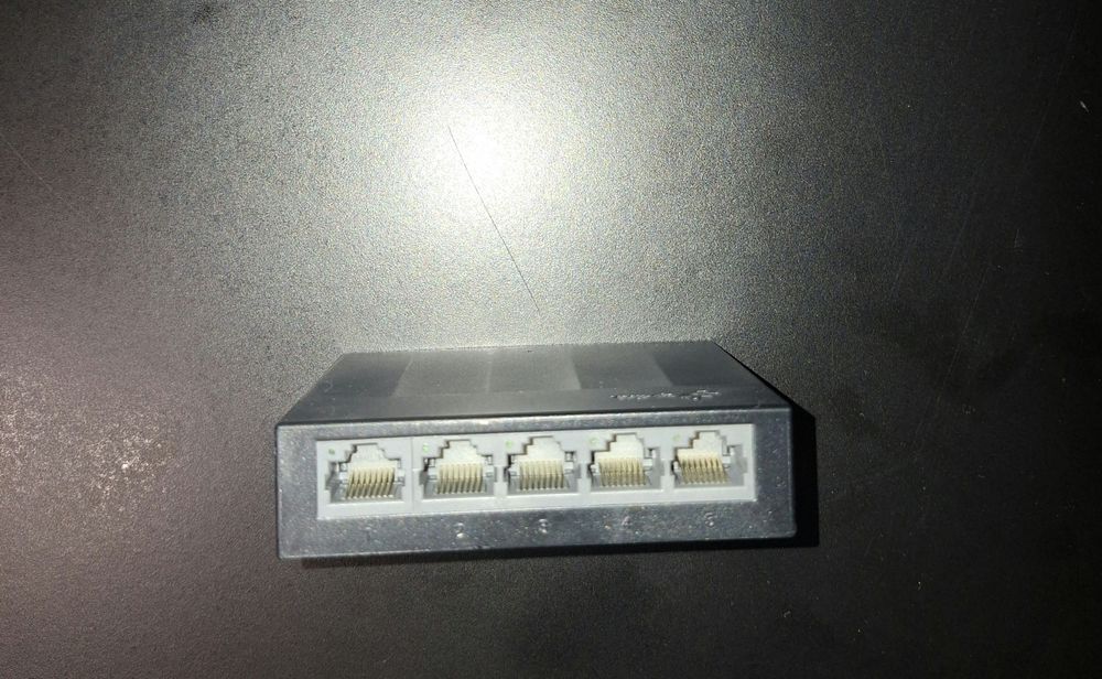 Switch internetowy Tp-link