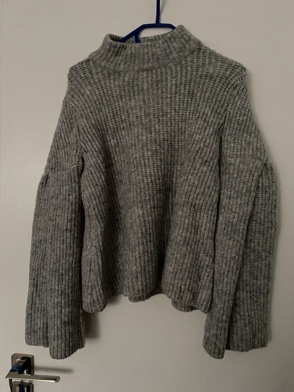 Sweter damski Cocomore jak nowy rozszerzane rękawy