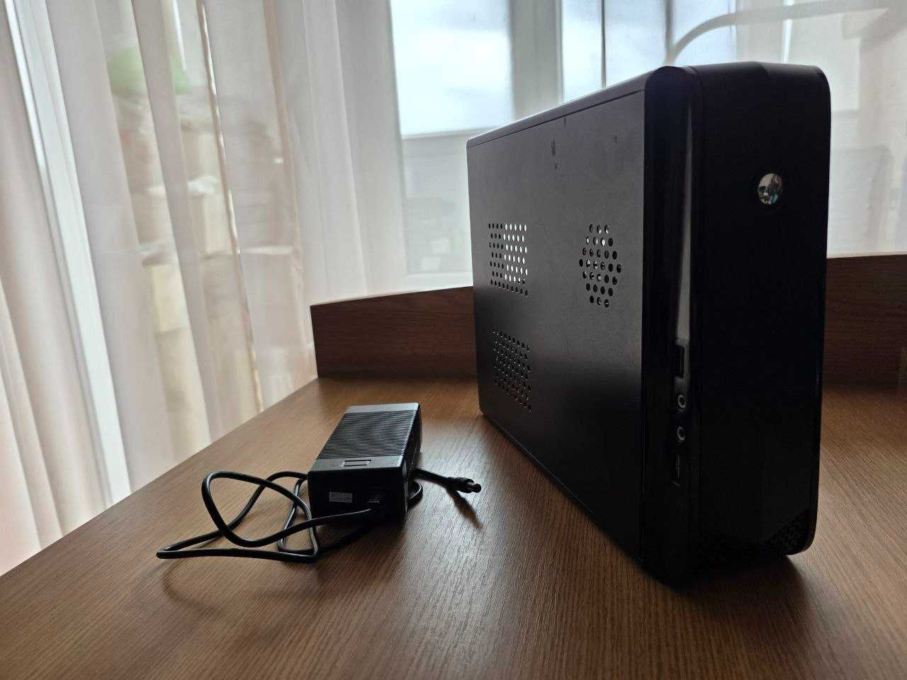 Продам корпус Mini Itx з зовнішнім блоком живлення