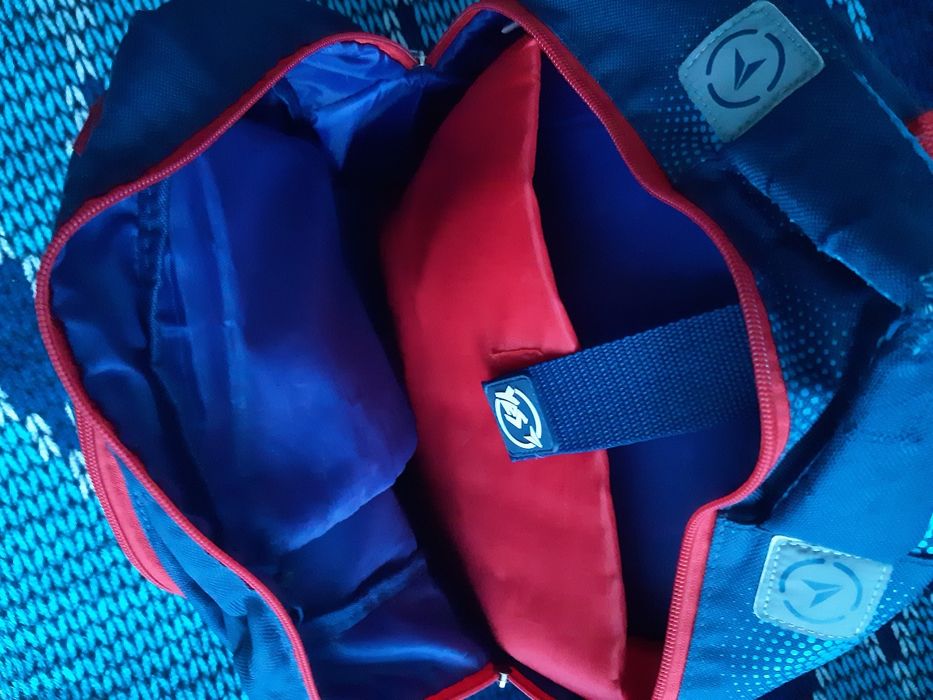 Школьный рюкзак фирмы Yes+пенал