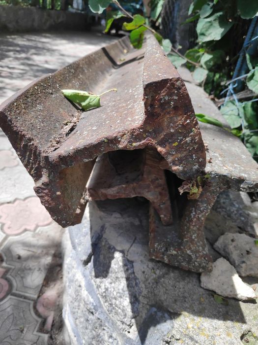 Рейса 6.4м Р433 - 3000 гривень, при потребі можна розрізати на частини