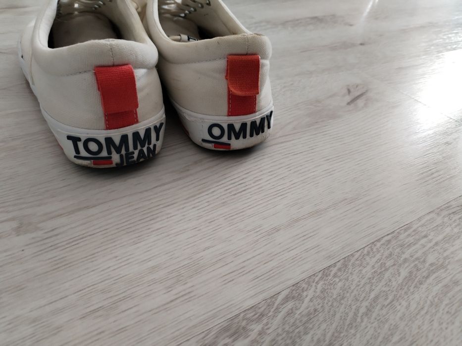 Sprzedam damskie trampki