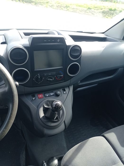 Peugeot partner 1.6 blue HDi 3 lugares