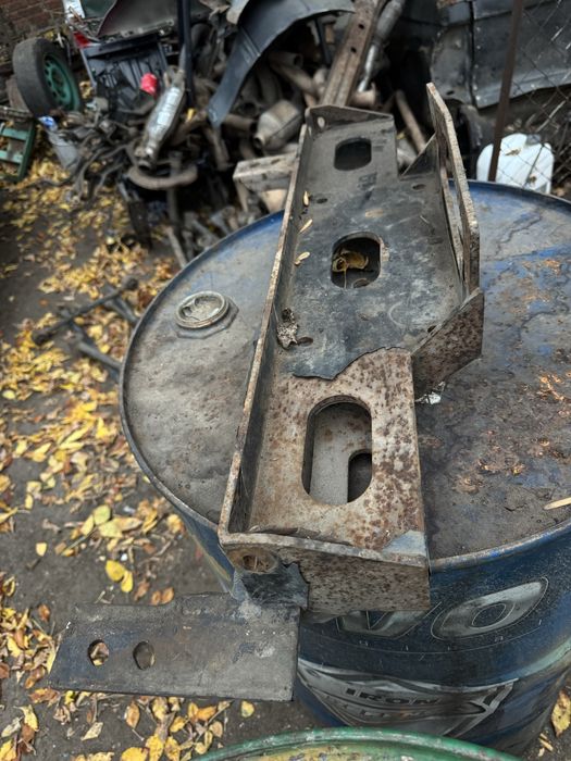 Силова площадка для лебідки Toyota Land Cruiser 90