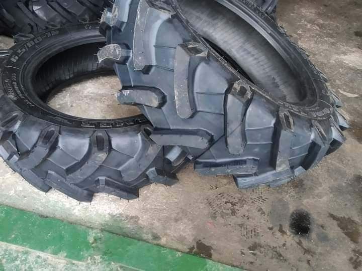 Продам колеса в зборі та саму резину Р15 на мінітрактор та мотоблок.