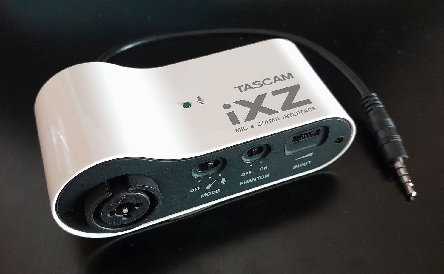 Tascam iXZ – Interface de Áudio