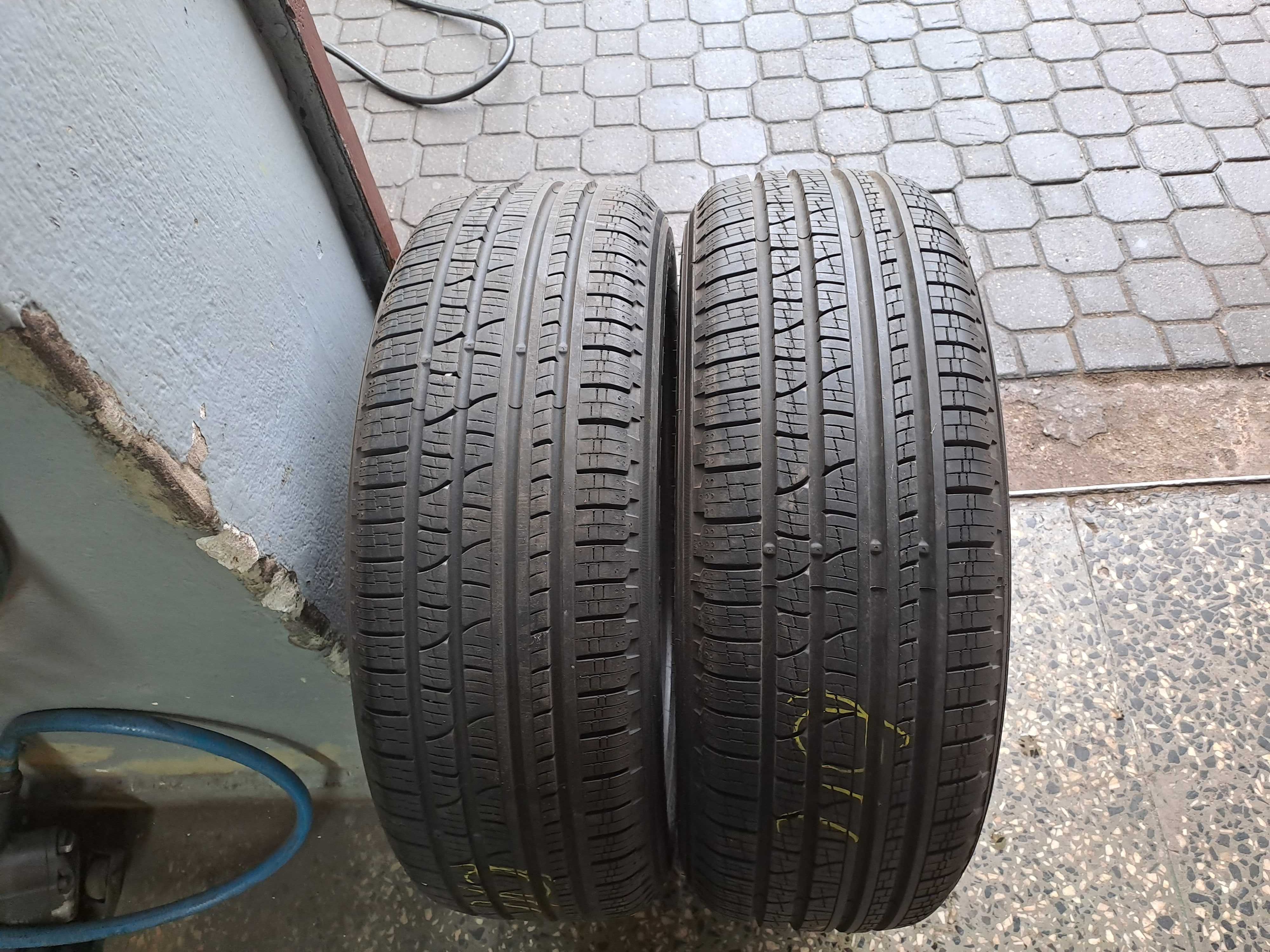 215/65r17 pirelli opony uzywane caloroczne 7mm bieznik