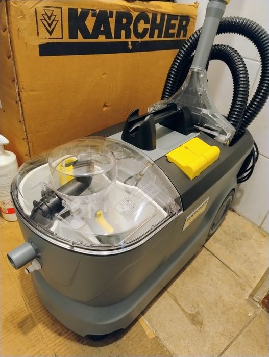 Nowy Karcher puzzi 10/1 plus proszek RM 760 rok 24