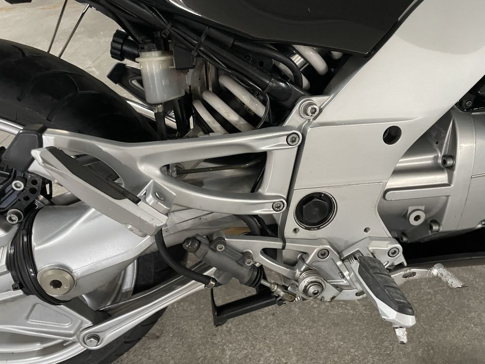 BMW K1200 RS como nova
