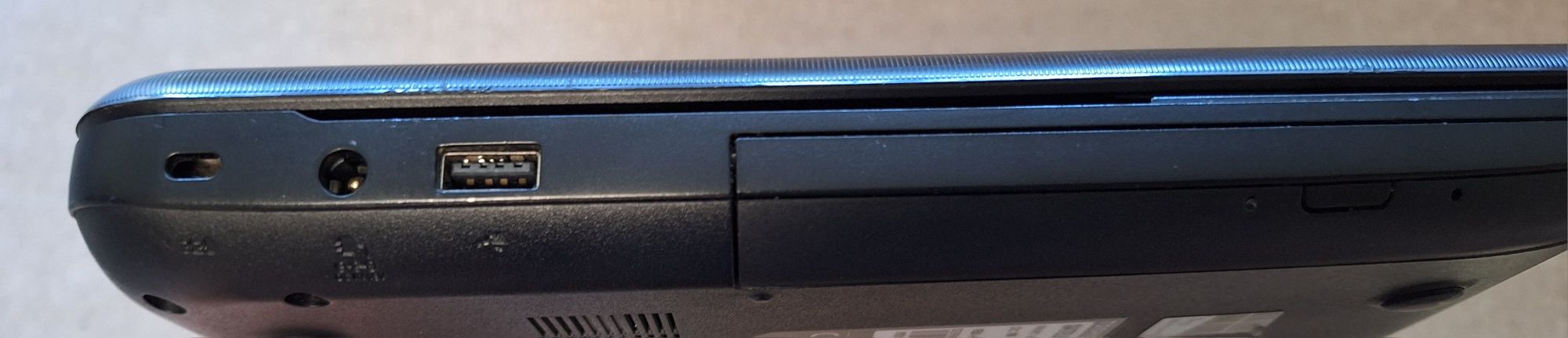 Toshiba Satelite pro c50-A-1C9 15.6"