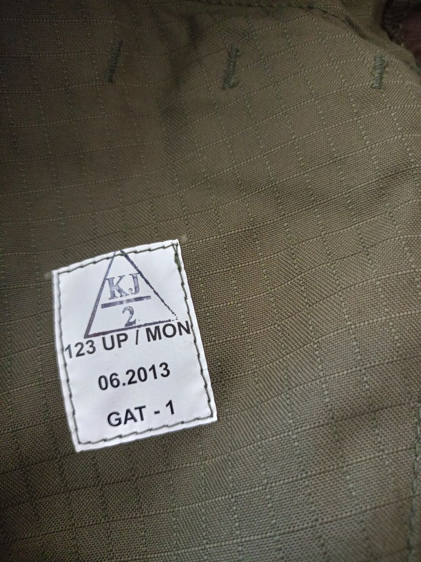 Sprzedam mundur  polowy wzór 123UP/MON