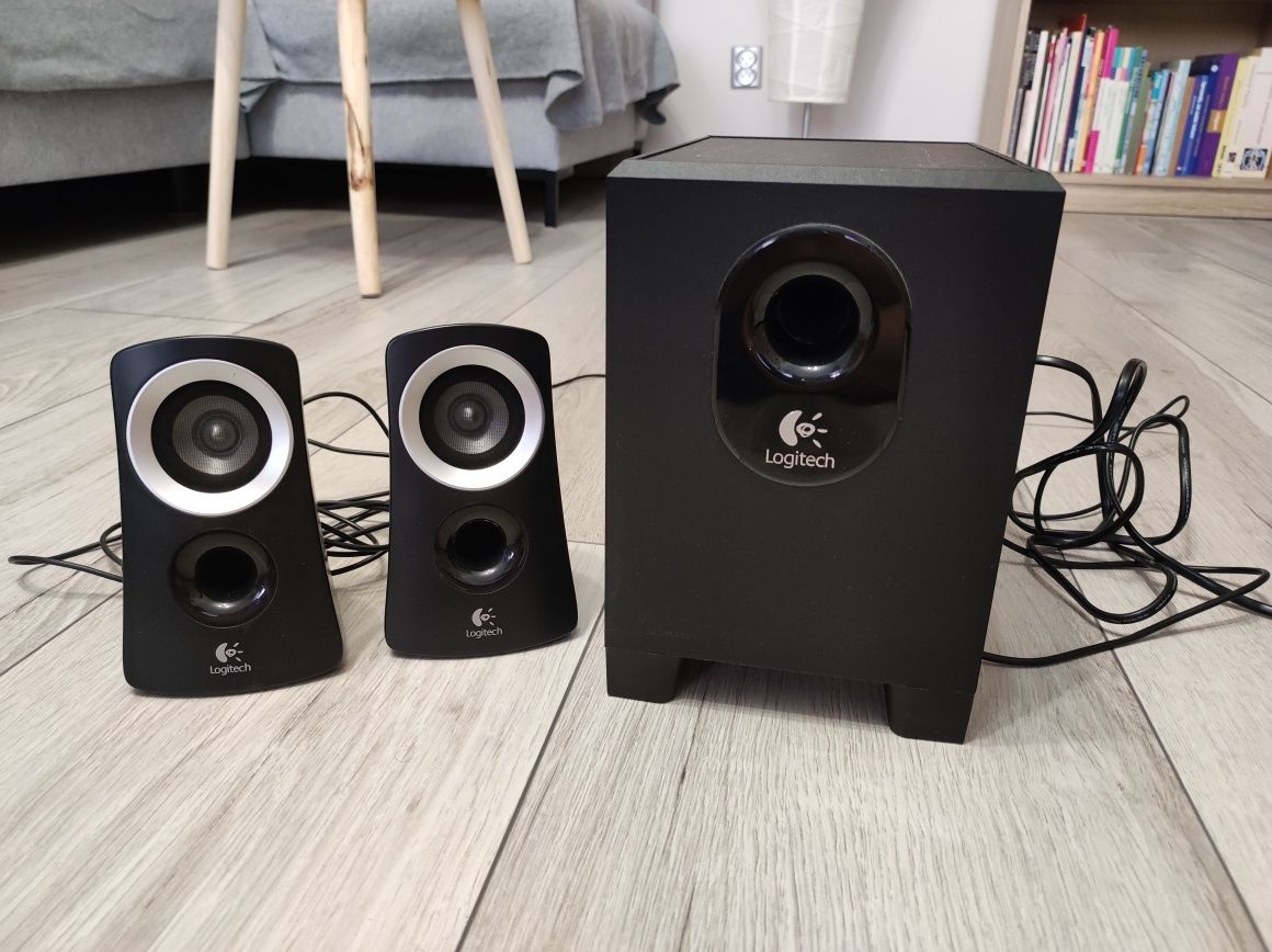 Logitech Z313 - Głośniki komputerowe i subwoofer