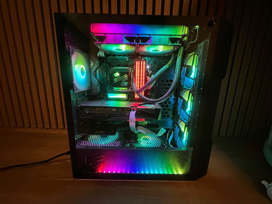 RYZEN 9 5950X / RX 6600XT / 64GB / 1TB / DO PRACY LUB GIER + AMD 5800X