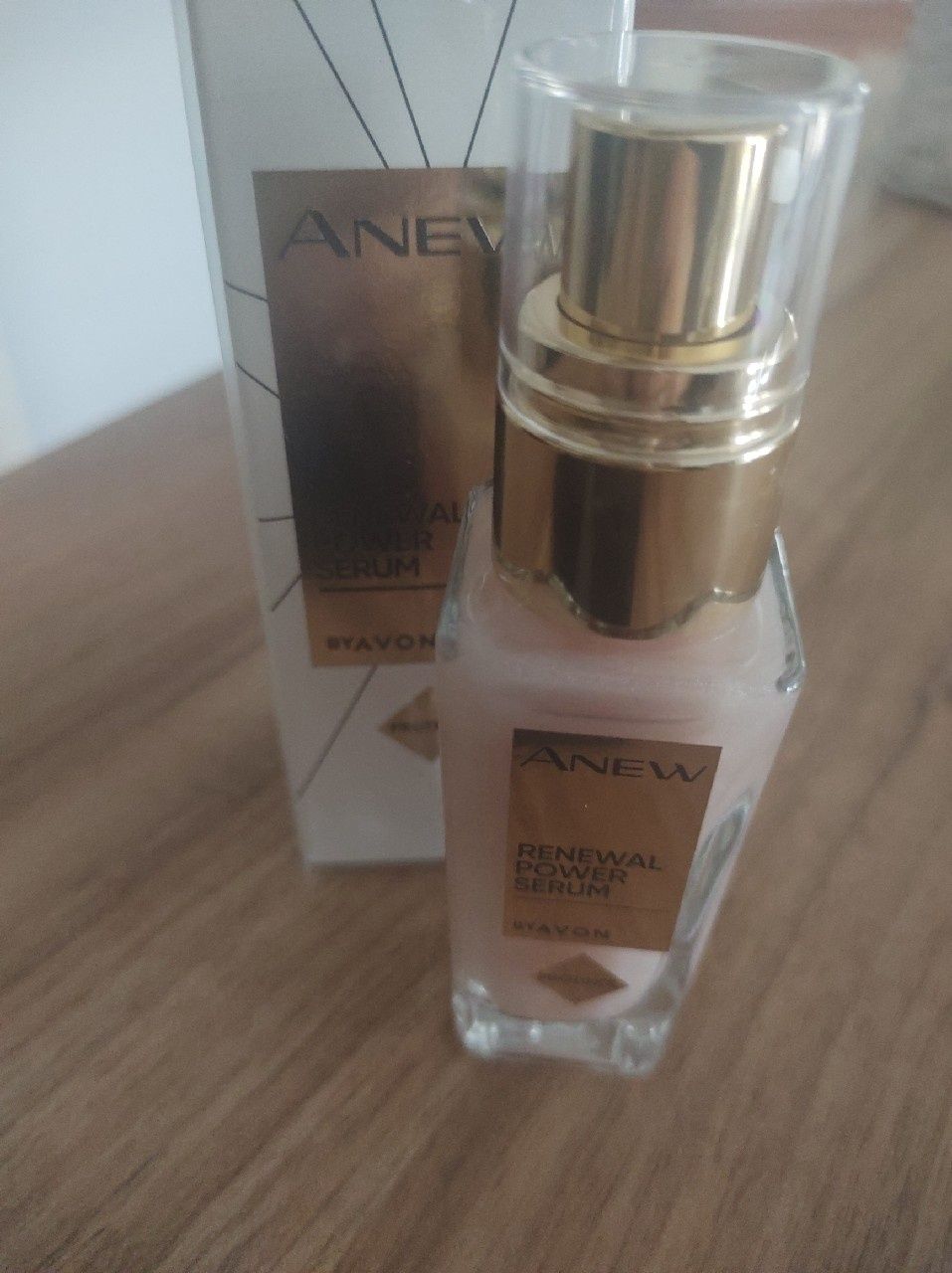 Avon Anew serum z Protinolem