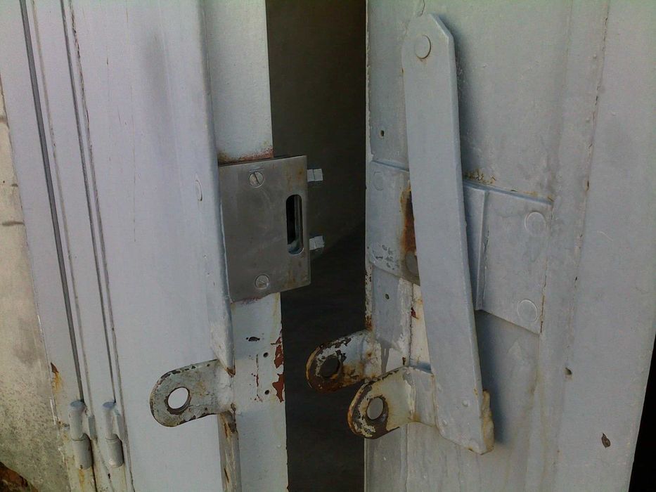 Замки гаражные ссср с блокировкой три штуки на ворота гаража