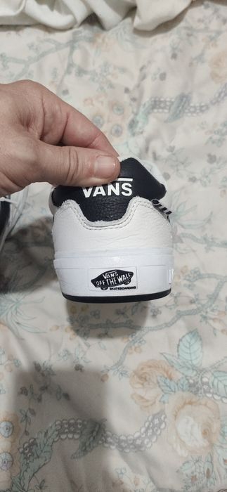 Vans MN Wayvee couro brancas