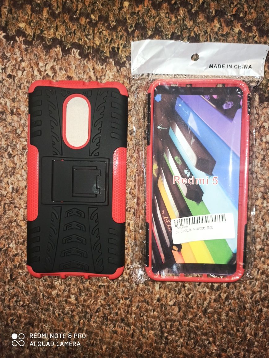 Противоударный чехол бампер с подставкой для телефона Xiaomi redmi 5