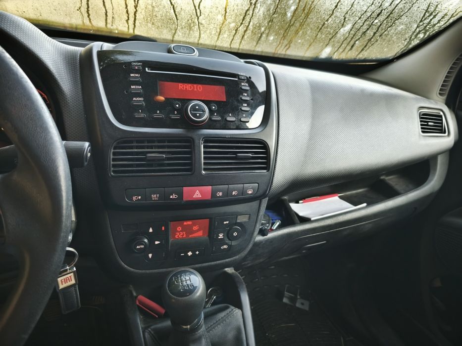 Fiat Doblo Curta 2 lugares