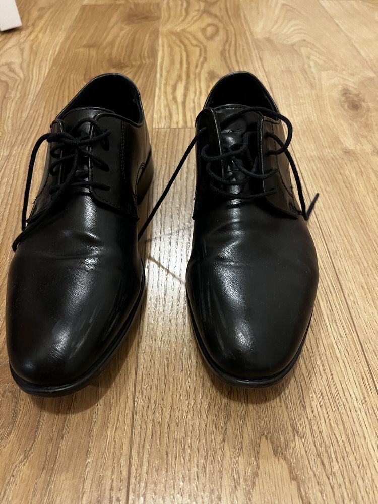 Buty meskie skorzane HM 40