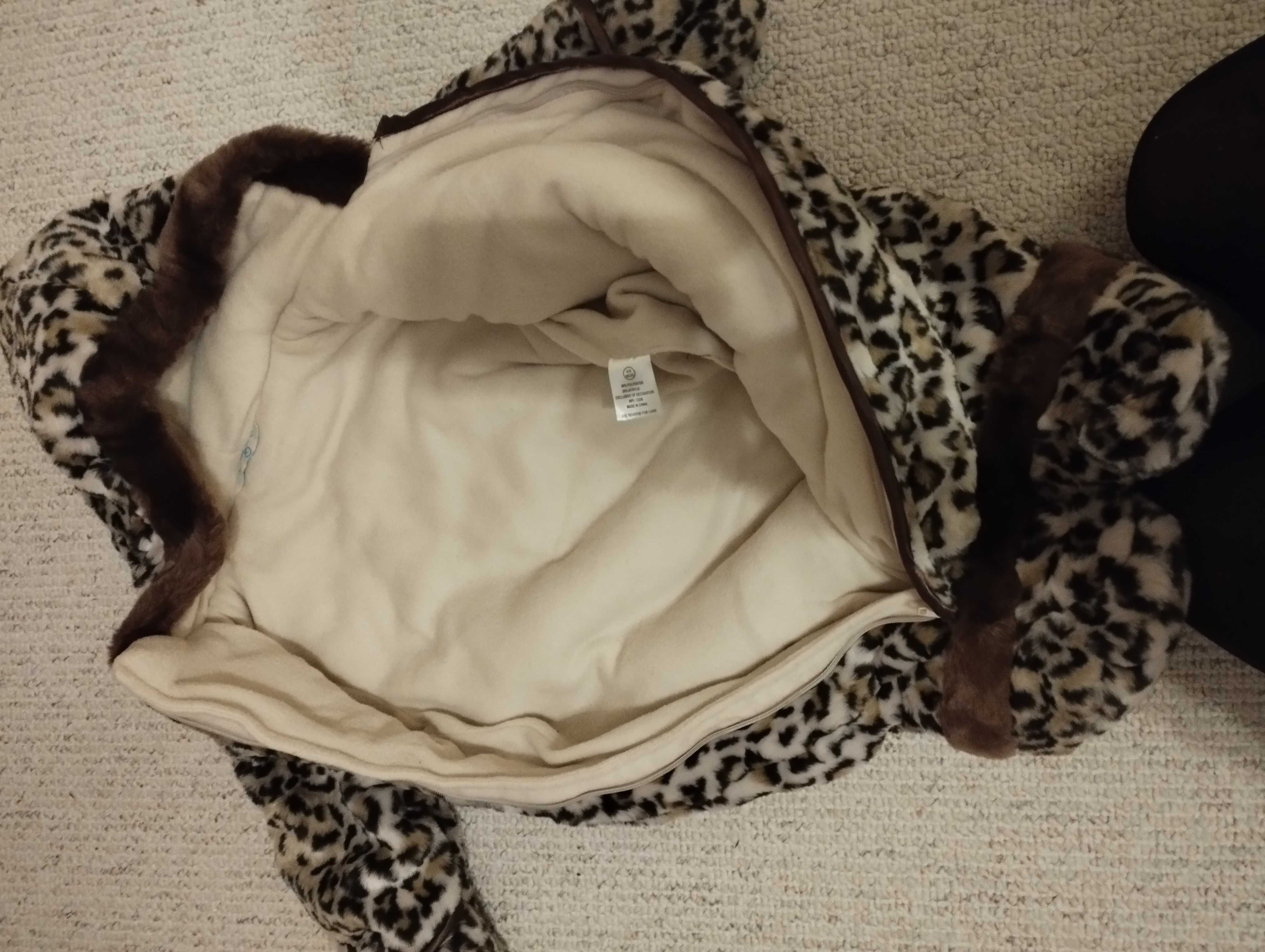 Włoski kombinezon 6/9 miesięcy firmy Bebe d"Amour panterka