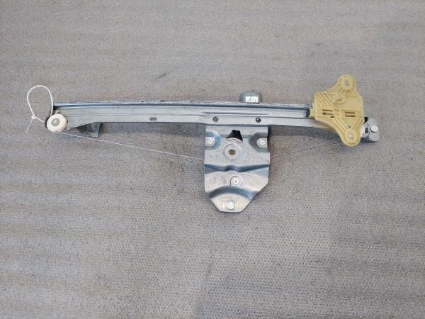 Elevador vidros frente direito RENAULT Clio IV (BH_)