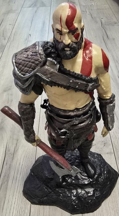 3д фігура Кратос із гри God of War домашнього виробництва