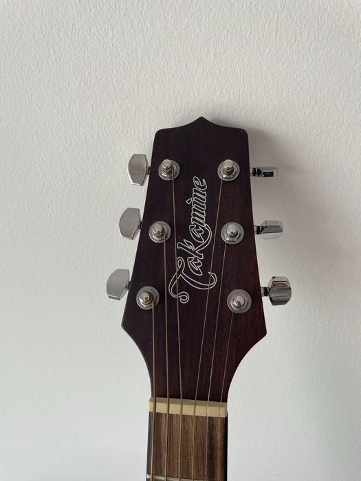 Guitarra Acústica Takamine como nova