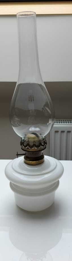 Lampa naftowa SZKLANA