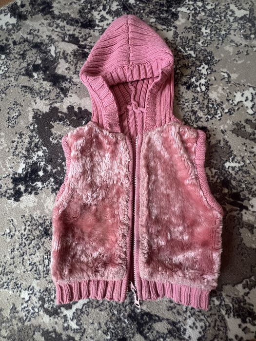 Дитячі речі та взуття