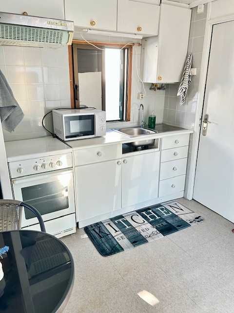 Arrenda se casa em São Pedro Moel - distrito Leiria