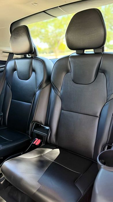 Volvo XC90      2016