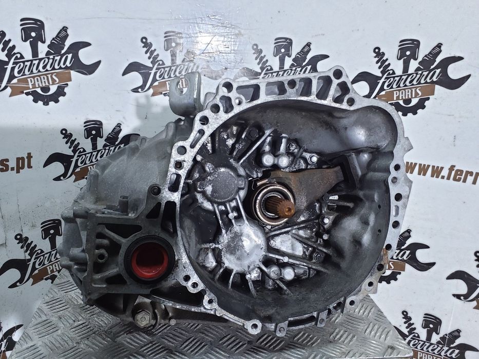 CAIXA DE VELOCIDADES TOYOTA AVENSIS 2.0 D4D REF: A0204392