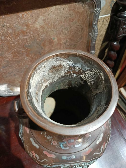 Jarrão Bronze Chinês embutidos Prata Séc XVIII 5,5 kg 31 cm