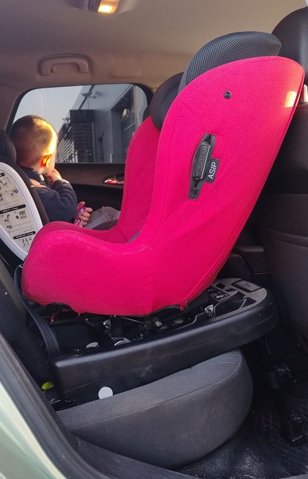 Axkid Modukid Seat Isofix - fotelik samochodowy dla dzieci od 61 d 104