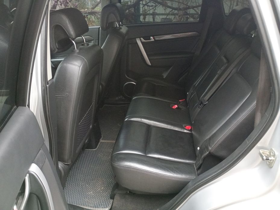 Chevrolet Captiva C100 2.0D