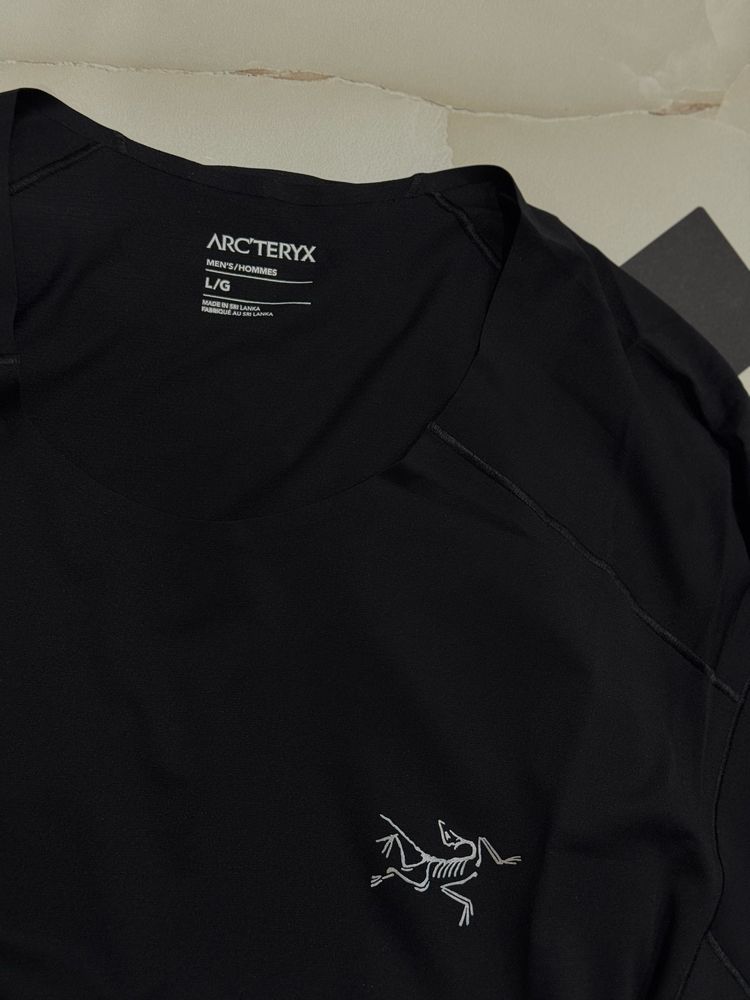 Футболка Arc'teryx Norvan Downword Logo SS оригінал оригинал