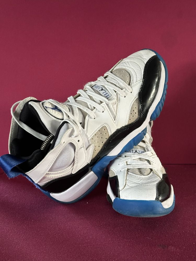 Nike Jordan Jumpman Two Trey r.41